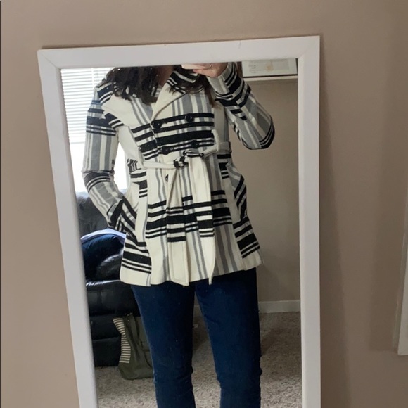 Fall dress coat - Picture 2 of 4